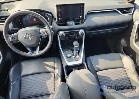 2020 Toyota Rav4 Xse z USA, uszkodzony, nr VIN 2T3EWRFV6LW095028